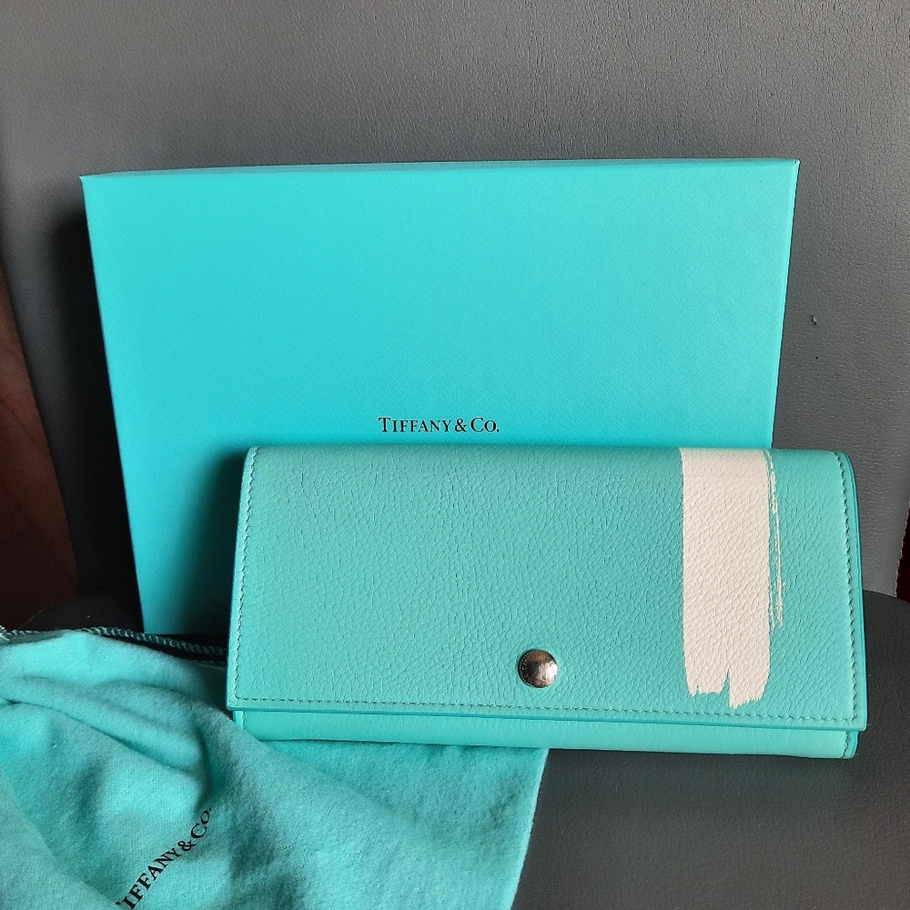 Continental flap wallet in Tiffany Blue® leather